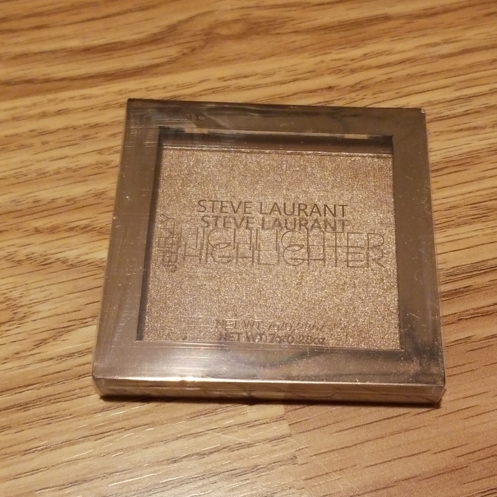 Steve Laurant Highlighter